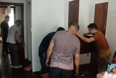 宾阳“老赖”名下房产被强制腾迁,彰显法律权威